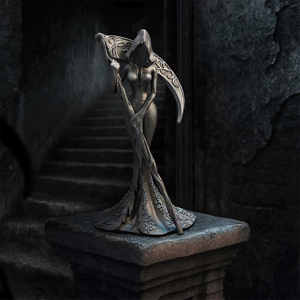 Femme Fatale Reaper Figurine 20cm — view 8 — Nemesis Now B7335A26